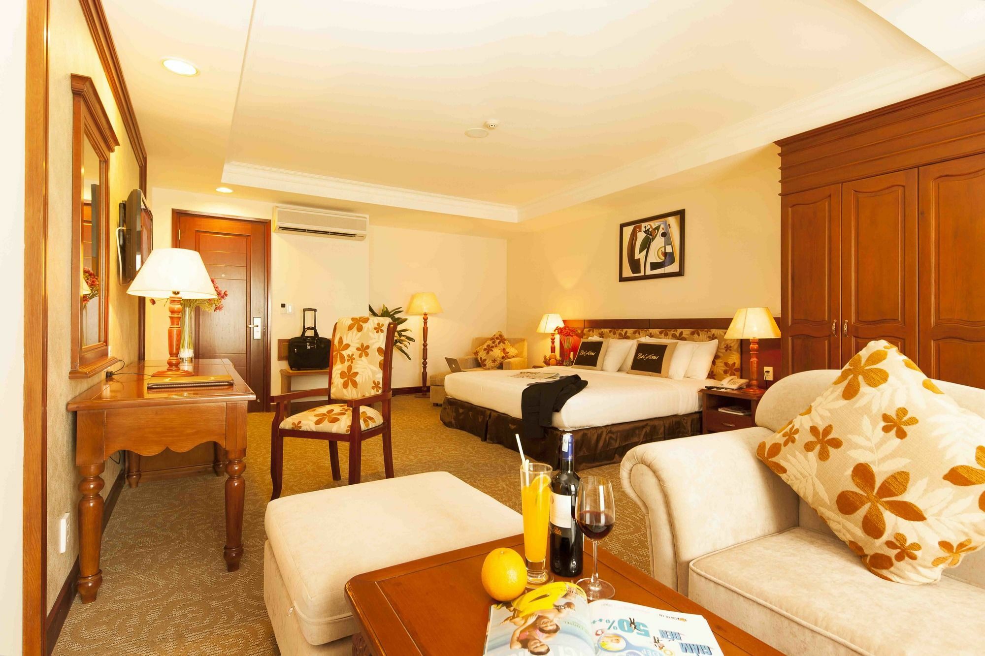 Ttc Hotel - Tan Binh Hô Chi Minh-Ville Extérieur photo