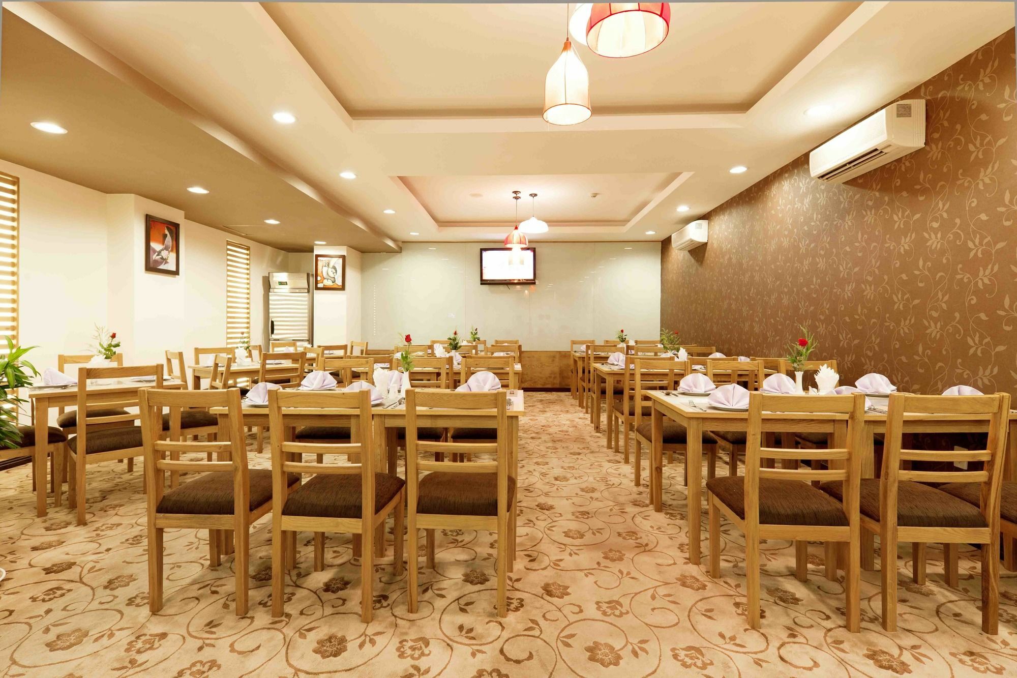 Ttc Hotel - Tan Binh Hô Chi Minh-Ville Extérieur photo