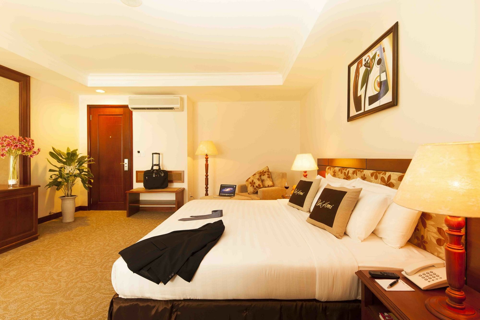 Ttc Hotel - Tan Binh Hô Chi Minh-Ville Extérieur photo