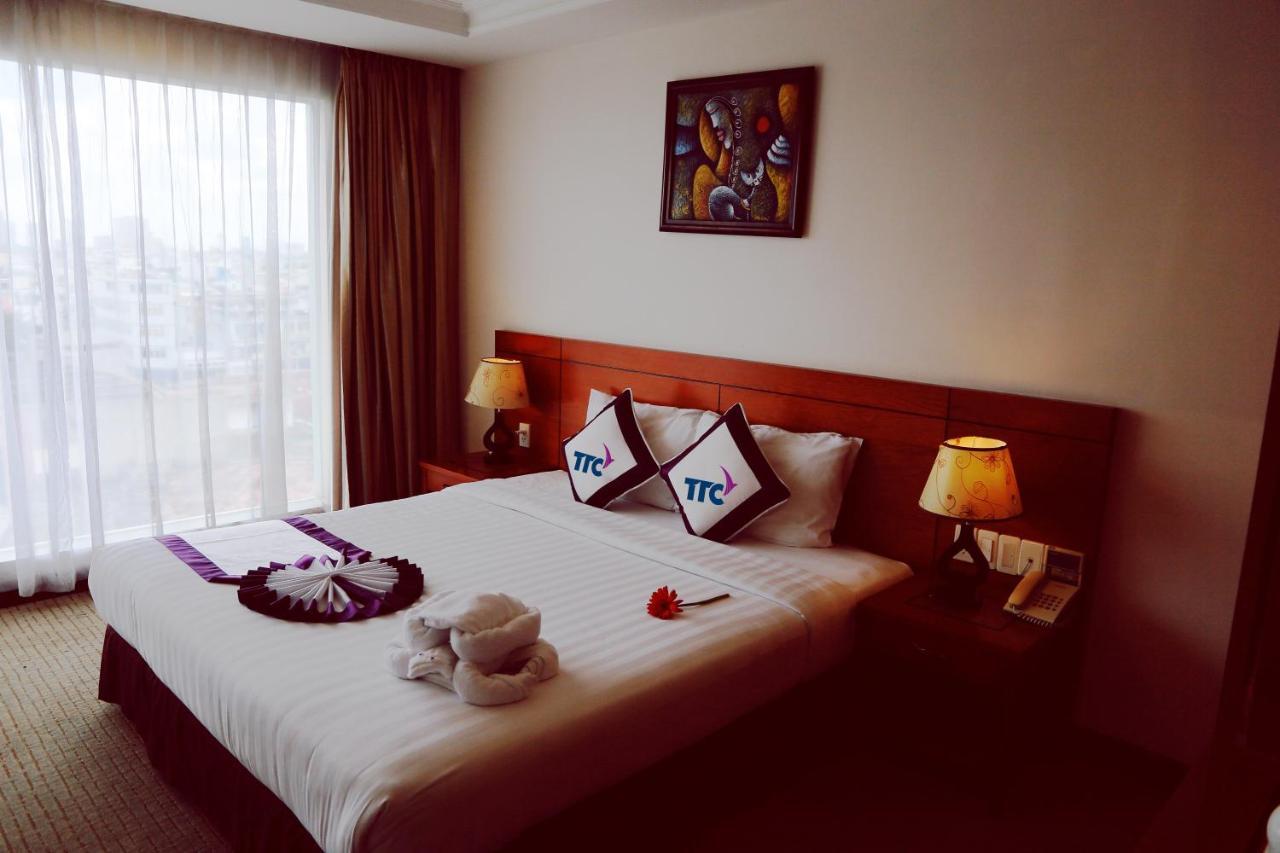 Ttc Hotel - Tan Binh Hô Chi Minh-Ville Extérieur photo
